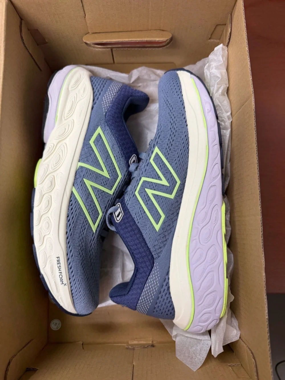 Women's New Balance 860v14